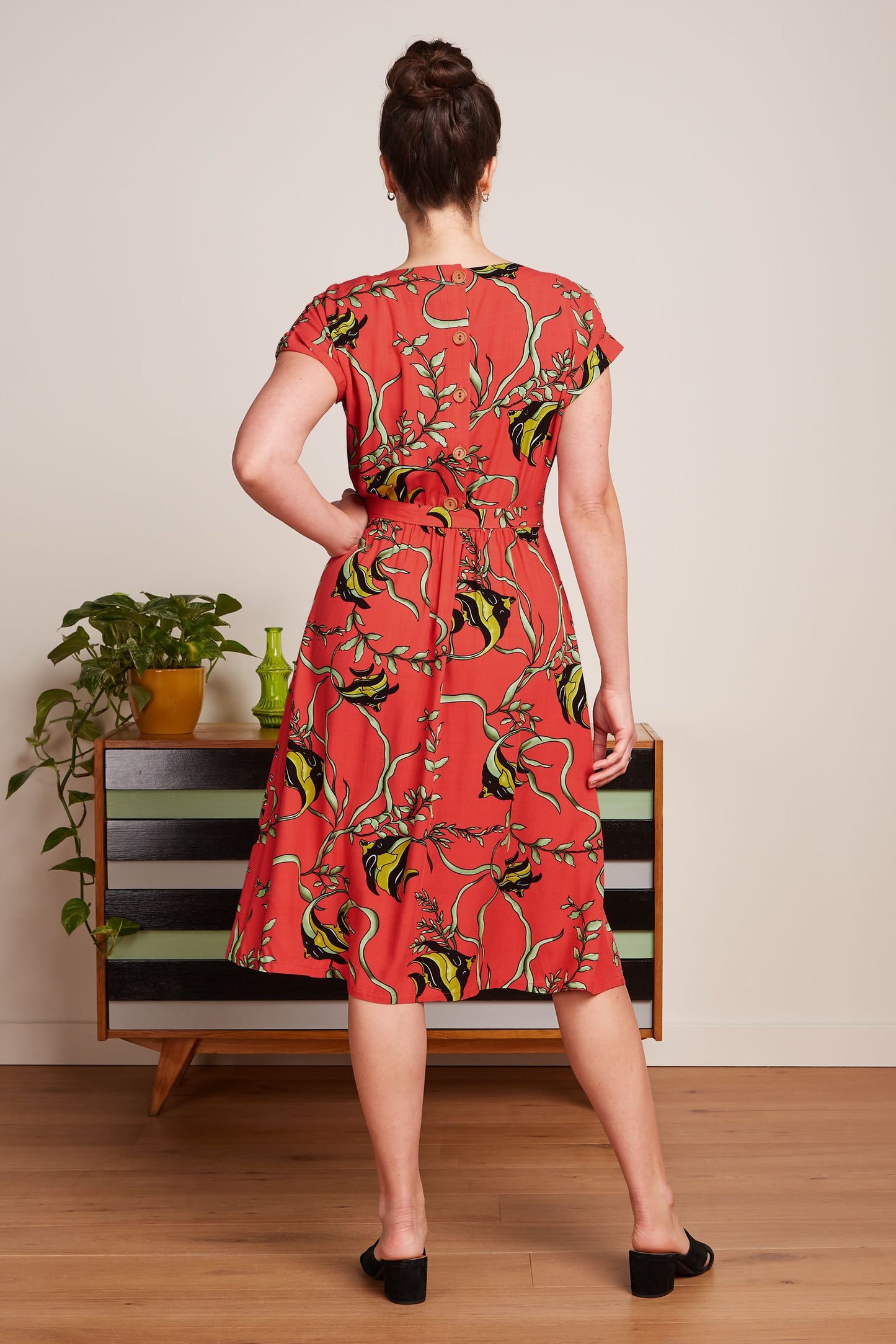 Betty Kjóll Loose Fit Orne
