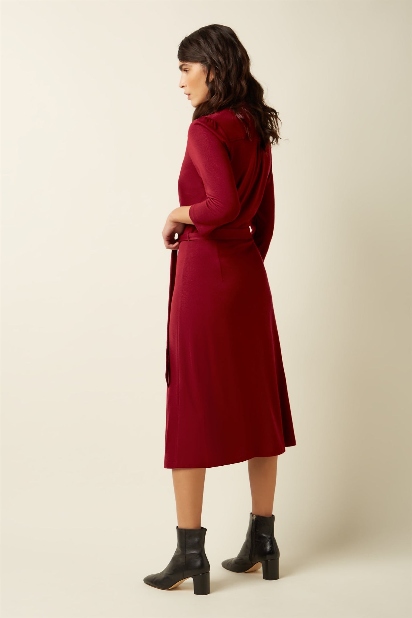 Lola Kjóll Milano Crepe