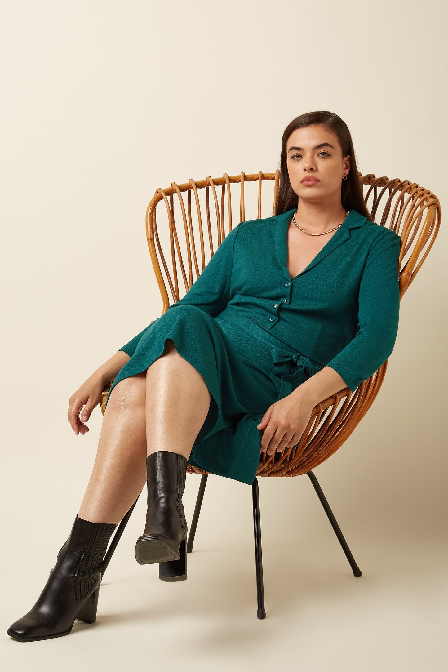 Lola Kjóll Milano Crepe