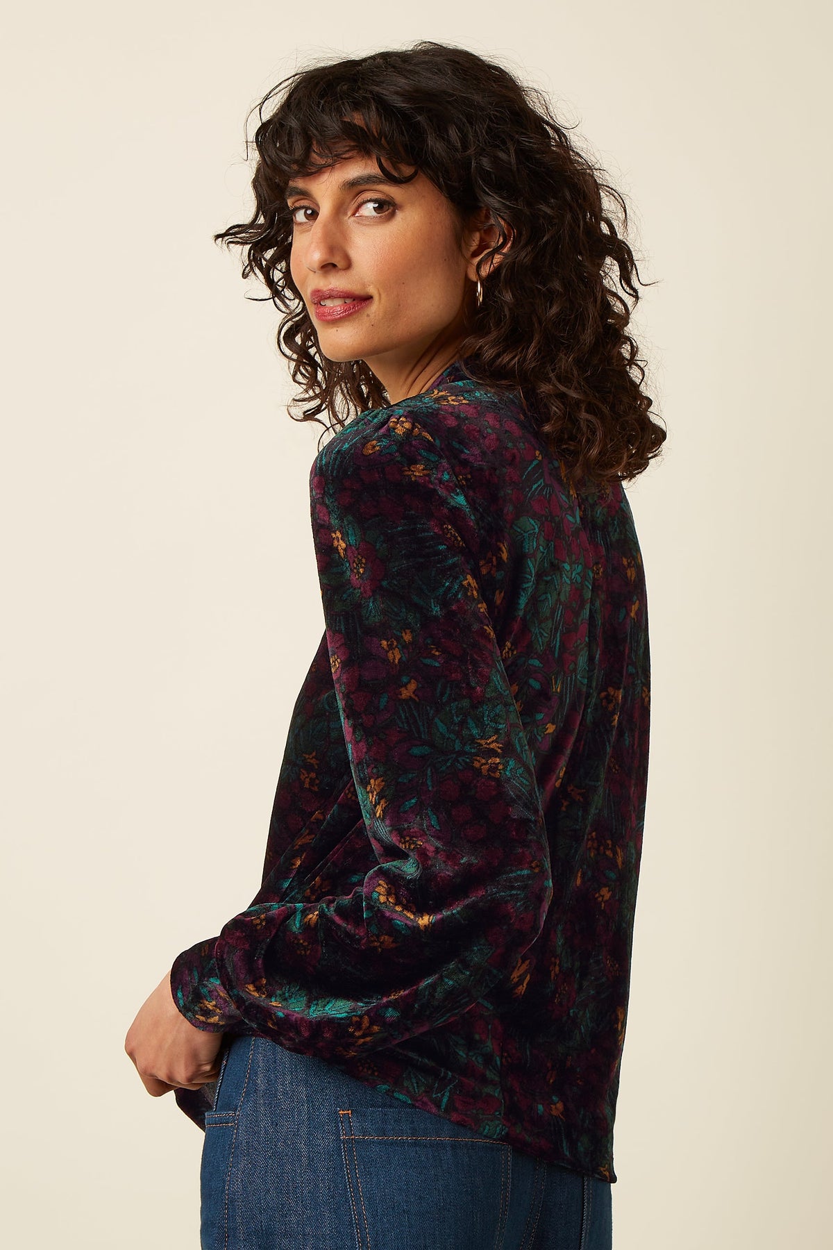 Sandy Toppur Velvet